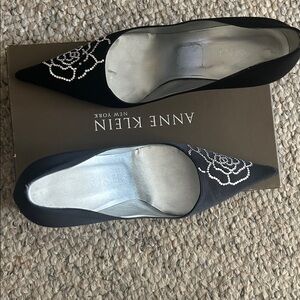 Anne Klein Black Floral Embellished Flats